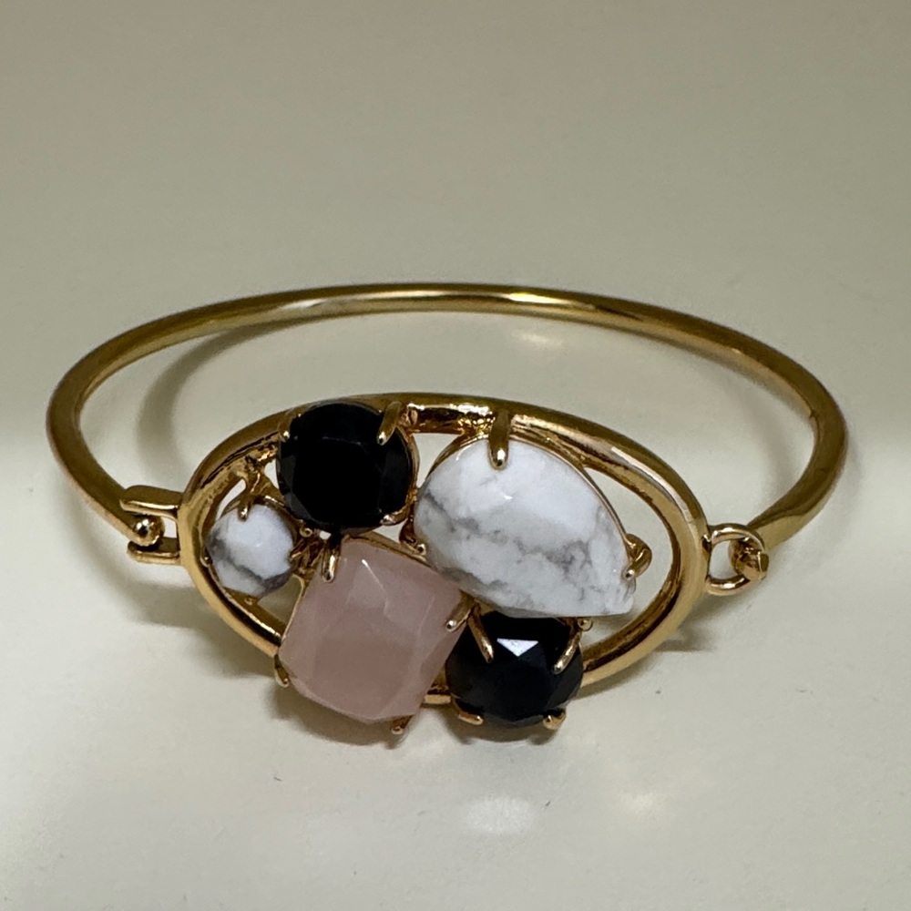 Chic Gold Bracelet with Black and White Accents